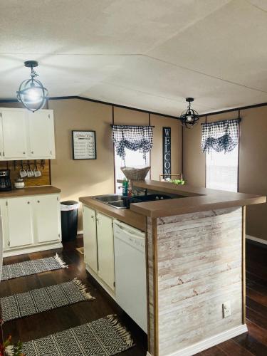 Convenient and Spacious home in Stanton, Ky in Lexington (KY)