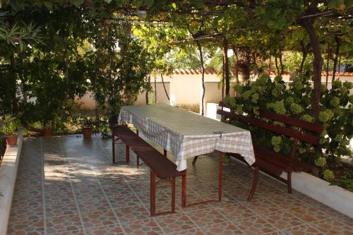 Apartments with a parking space Pula - 7313 - image 10