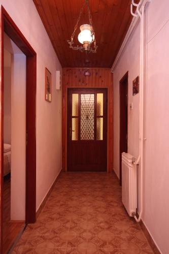 Apartments with a parking space Pula - 7313 - main image