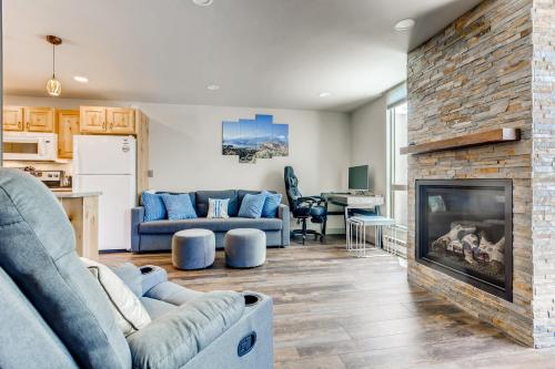 Private Entry, Washer&Dryer, Near Town, Lake Dillon! condo in Dillon, USA