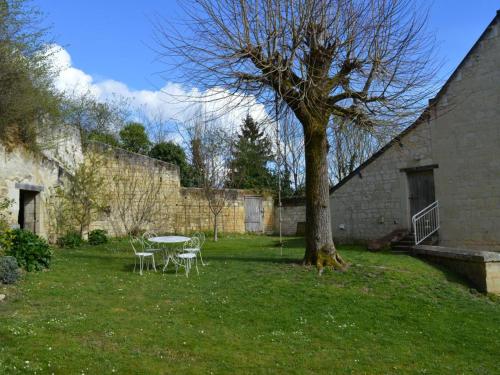 Gîte Seuilly, 7 pièces, 10 personnes - FR-1-381-67