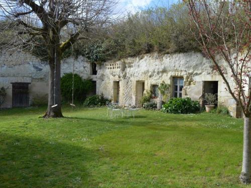 Gîte Seuilly, 7 pièces, 10 personnes - FR-1-381-67