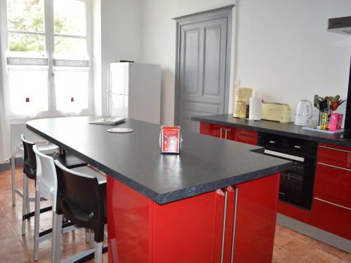 Charmante maison avec jardin prive, cheminee et WIFI - FR-1-381-67 in Seuilly
