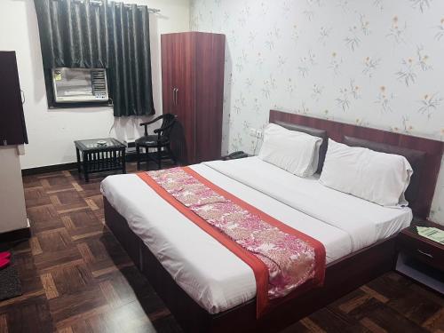 Hotel Cozy Cave Delhi Aiport