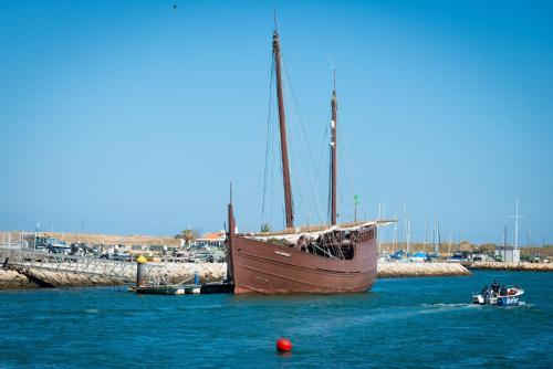 Meia Praia 106 by Destination Algarve - image 5