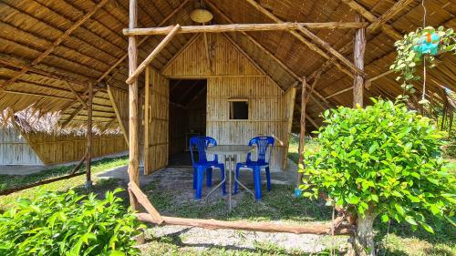 koh mook oyoy reggaebar bungalow in Koh Mook