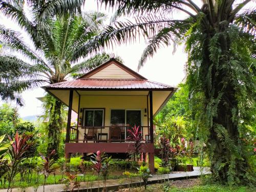 Khao Sok Palm Garden Resort