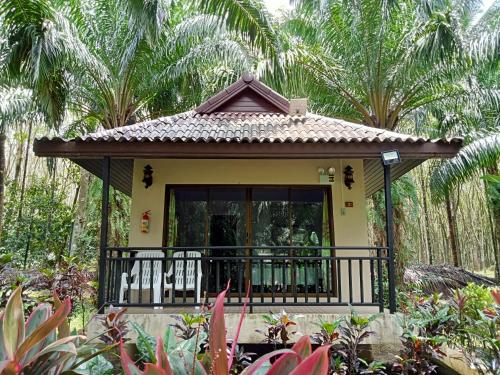 Khao Sok Palm Garden Resort