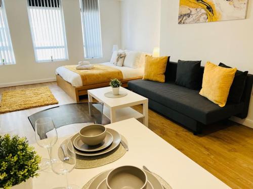 Luxury Studio Apartment Luton Town Centre