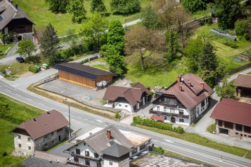 Alpenblick FeWo Hauser in Reisach, Österreich