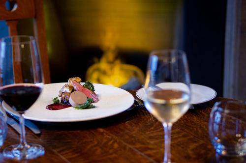 Holbeck Ghyll Country House Hotel with Stunning Lake Views in Ecclerigg