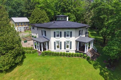 Black Sheep Inn & Spa