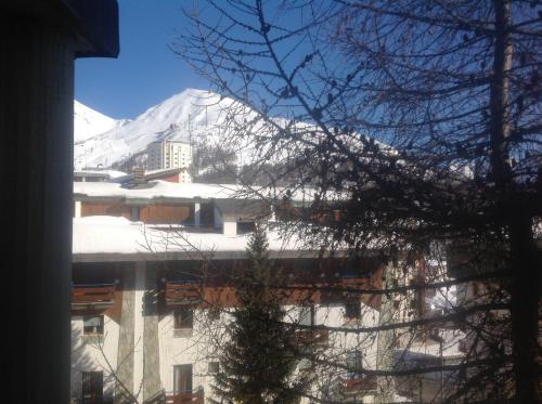  Casa Glesia, Pension in Sestriere