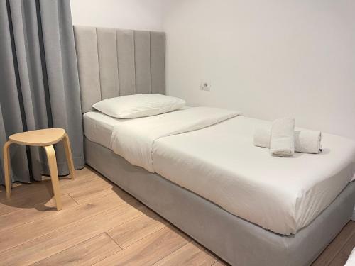 Hotel Aulona – Saranda, OR