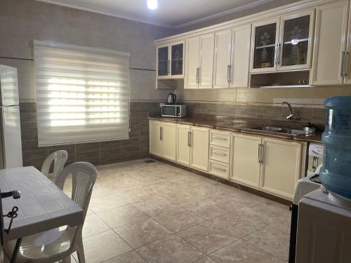 The Guesthouse South Lebanon - privacy & luxury in 蘇爾