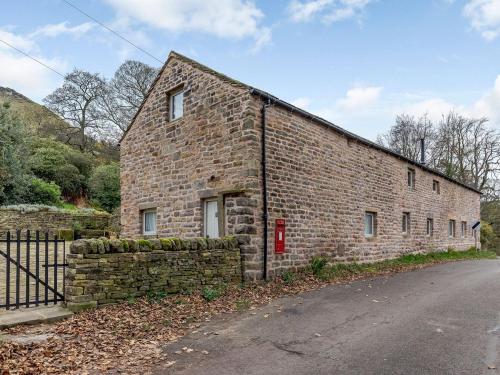 Sycamore Cottage At Naze Farm