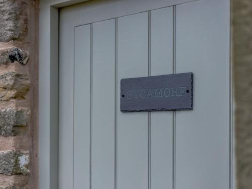 Sycamore Cottage At Naze Farm