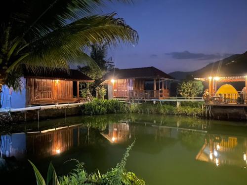 บ้านสวนวิวทุ่ง in Samoeng