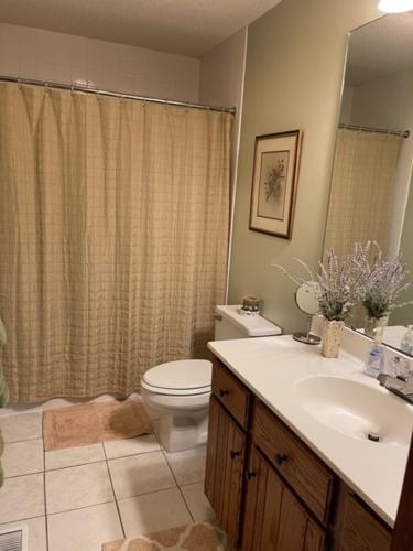 Mountainside 202 Townhome - Pet Friendly in Swiss, USA