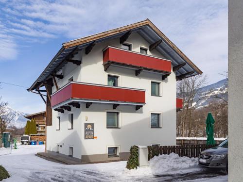 Chalet in Fügen near Hochzillertal Ski Area, Fügen