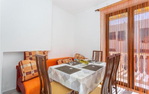  Beautiful apartment in Jurandvor with 2 Bedrooms and WiFi in Jurandvor