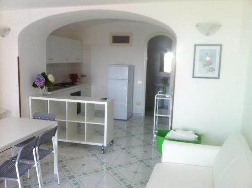 Shared lounge/TV area, Palazzo Damelio in Scala