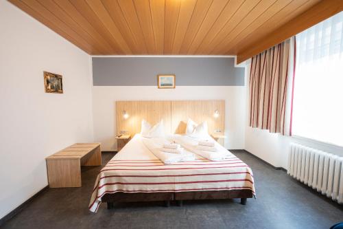 Hotel Astoria - image 8