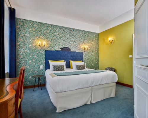 1 queen bed