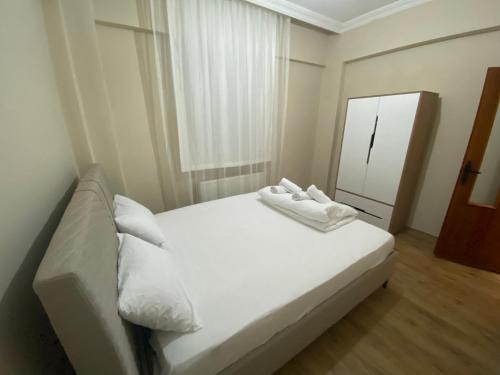 Ardeşen Merkezde Günlük Kiralık 3 Oda 5 Yataklı Apart Daire