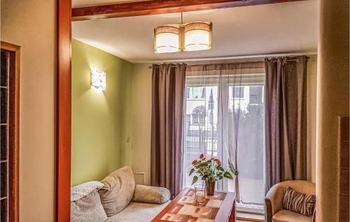 One-Bedroom Apartment in Wladyslawowo - image 6