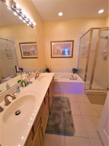 PGA/Spacious 3 BR with lake view in Carlton, USA