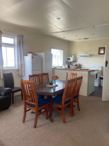 Coastal Accommodation 3