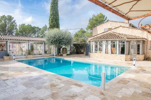 King Room with Pool View