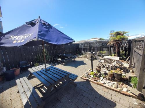 ทัศนียภาพภายนอกโรงแรม, Railway Hotel/Motel Hokitika in โฮกิติก้า