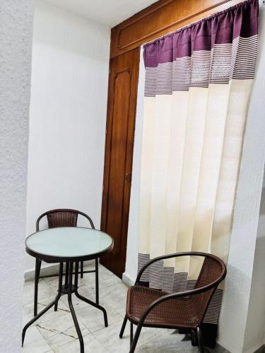 Triple Room with Private Bathroom image 2