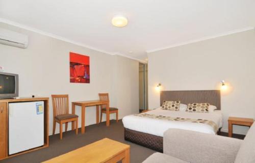 Mandurah Motel and Apartments