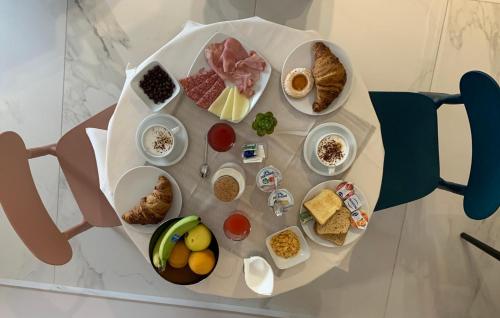 Eolian Port B&B 5