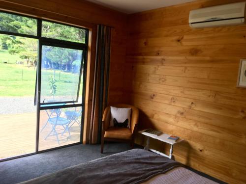 Off the Beaten Track B&B in Canvastown