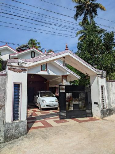 Devi Homestay for Family and Ladies