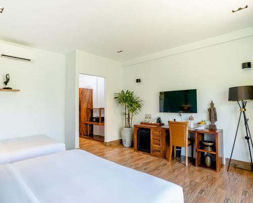 RiverTree Villa & Resort Room Type - Family Pool View - Free City Shuttle Service + Mini Bar