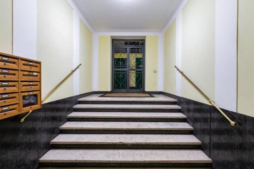 The Upper Suites – Rome