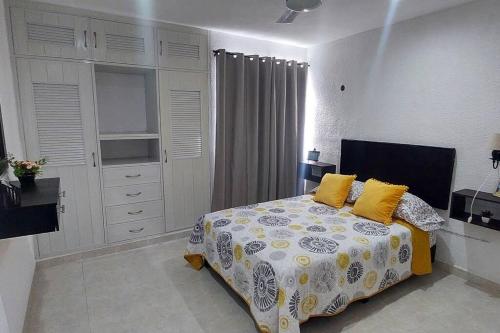 Two-Bedroom House image 7