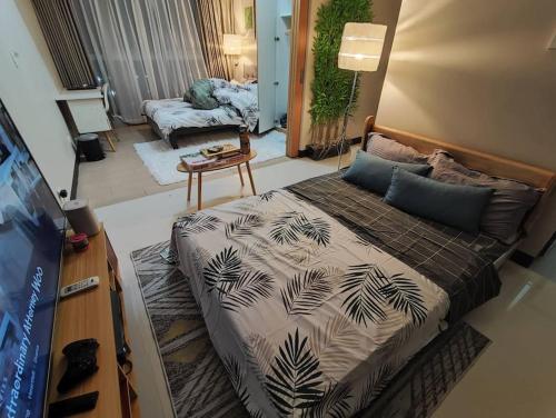 A2J Luxury 2BR Suite Near Uptown Mall BGC Taguig