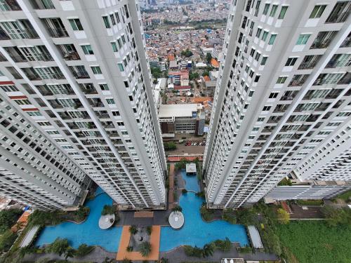 Strategic Apartment at City Center