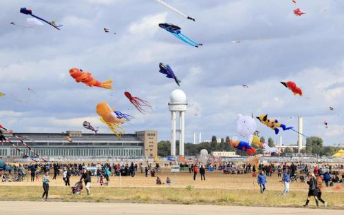 Schillinger-Berlin am Tempelhofer Feld, Berlín (fotografie 5)