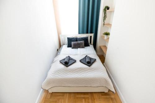 Deluxe Quentin Home next to the Fashion Street - main image