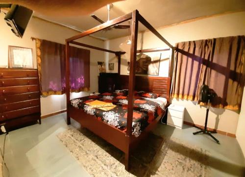 Casa Hotel Sinkiling Gambia in Bijilo