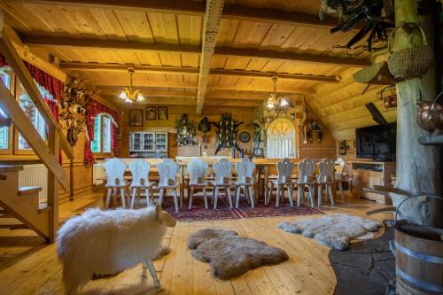 Bacówka w górach- Kolasówka (Bacowka w gorach- Kolasowka) in Ostrowsko
