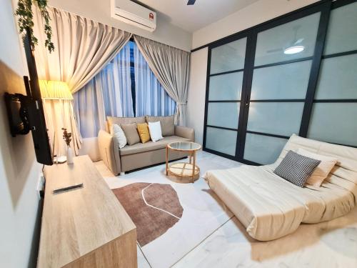 Sunset Seaview Vacation Condos @ Jesselton Quay in Kota Kinabalu