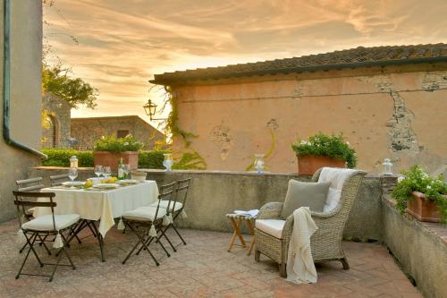 Apartment with Terrace